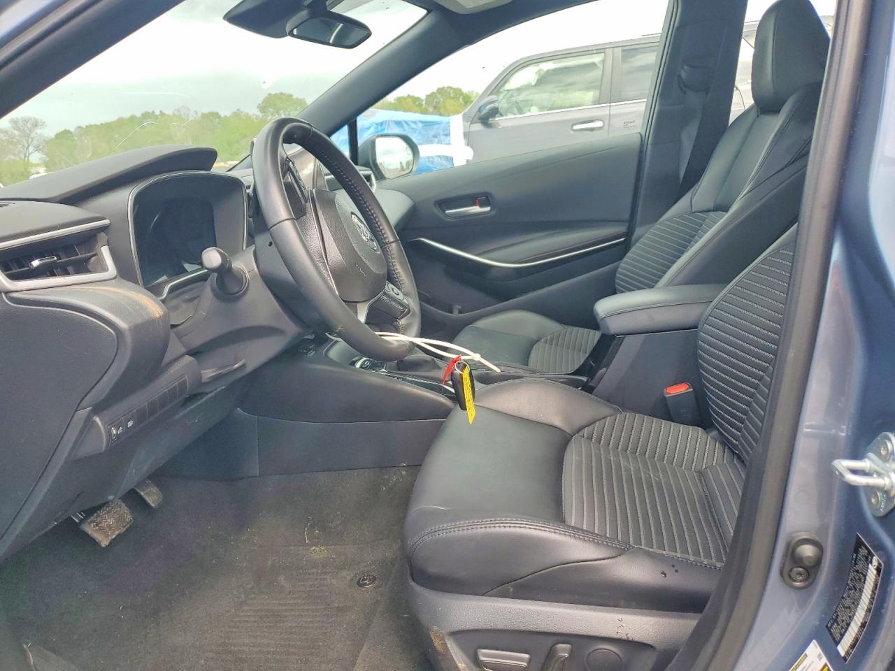 2024 TOYOTA COROLLA XSE photo 13