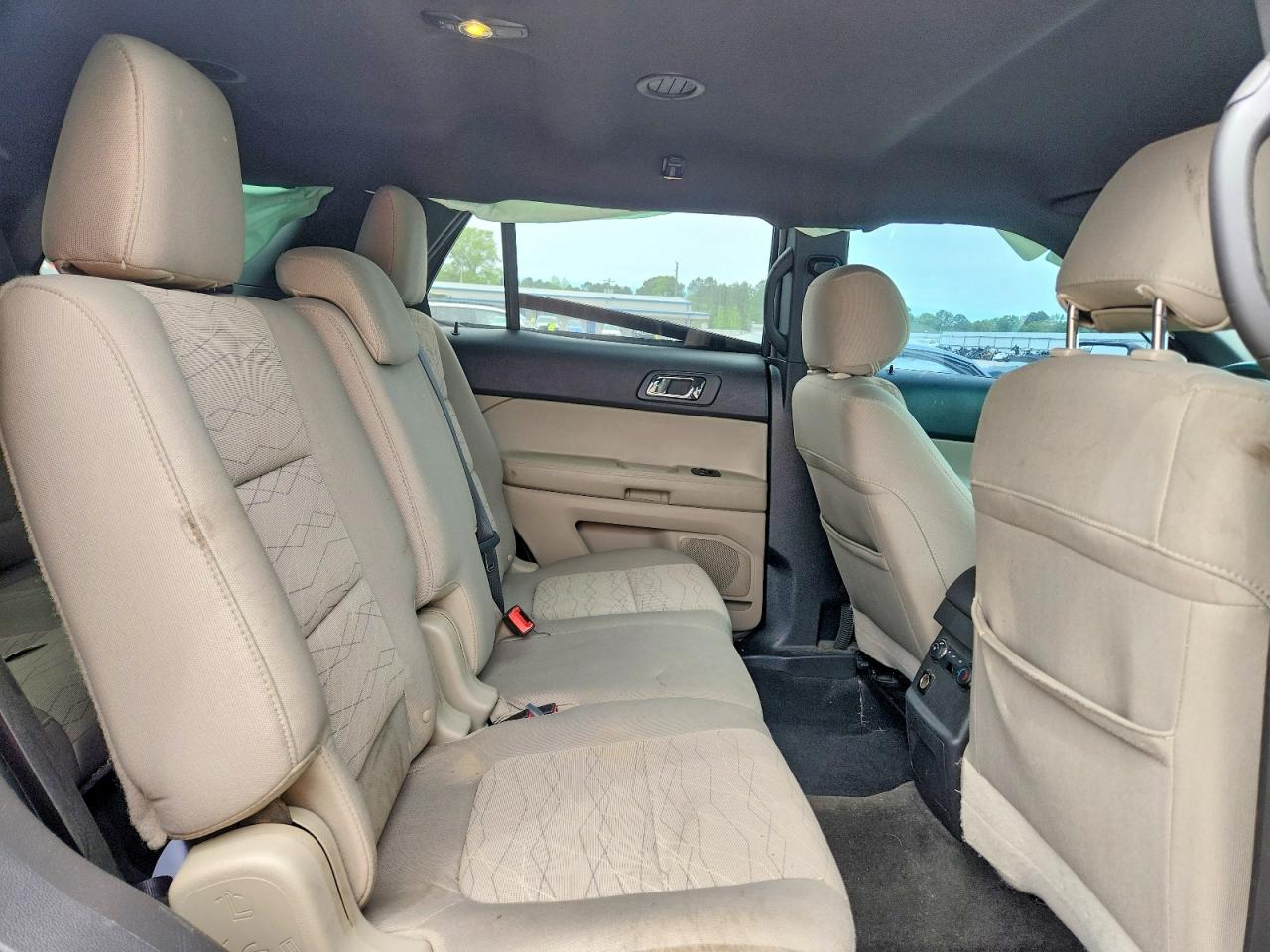 2015 FORD EXPLORER photo 21