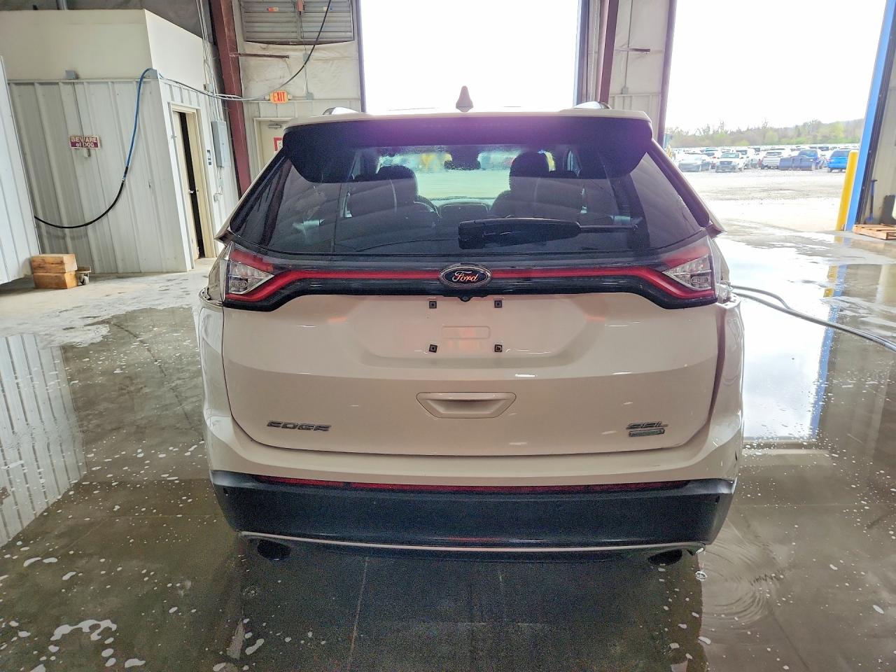 2016 FORD EDGE SEL photo 16