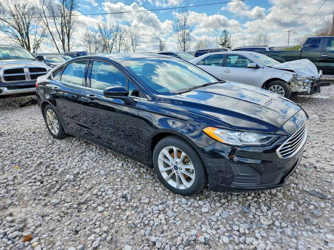 2020 FORD FUSION SE photo 4