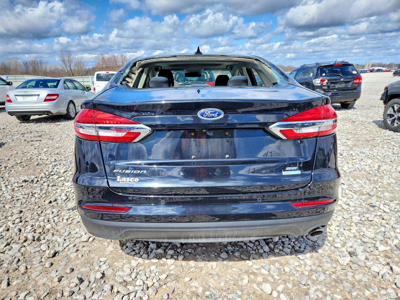 2020 FORD FUSION SE photo 6