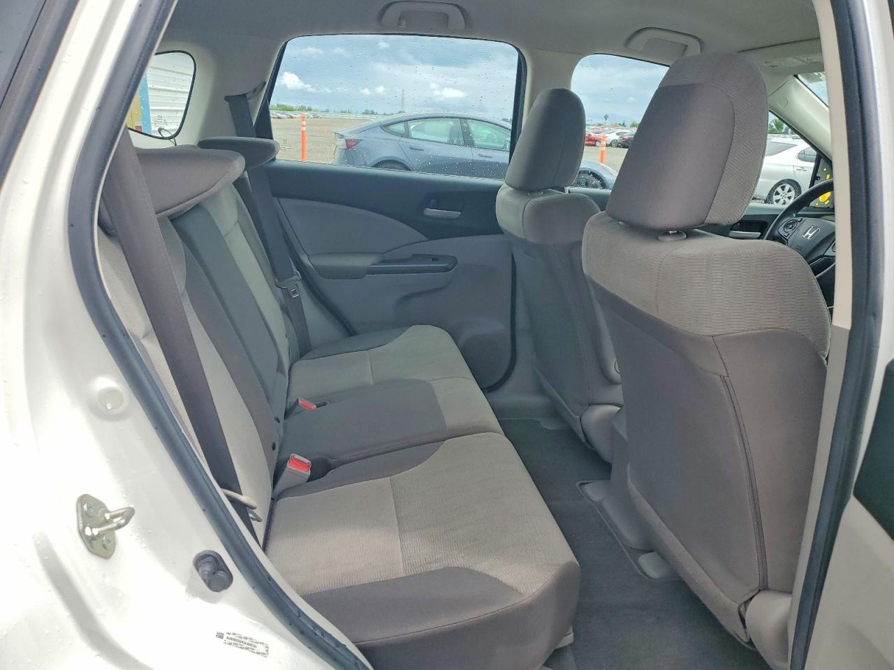 2013 HONDA CR-V LX photo 19