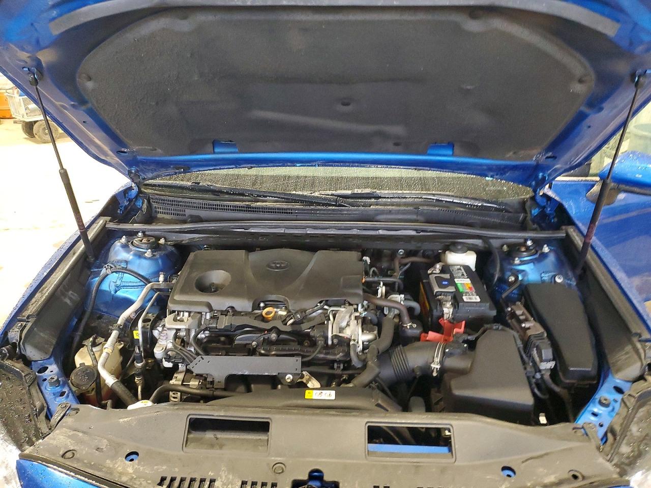 2020 TOYOTA CAMRY SE photo 31