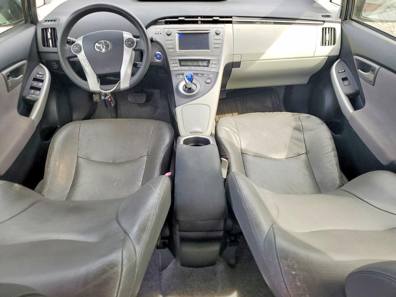 2013 TOYOTA PRIUS ONE photo 15