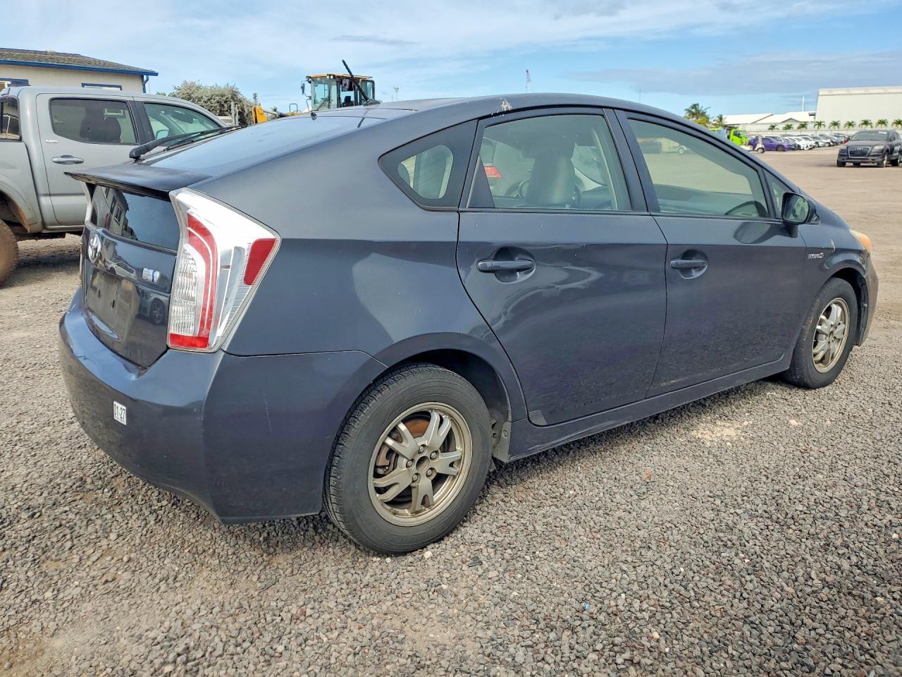 2013 TOYOTA PRIUS ONE photo 5