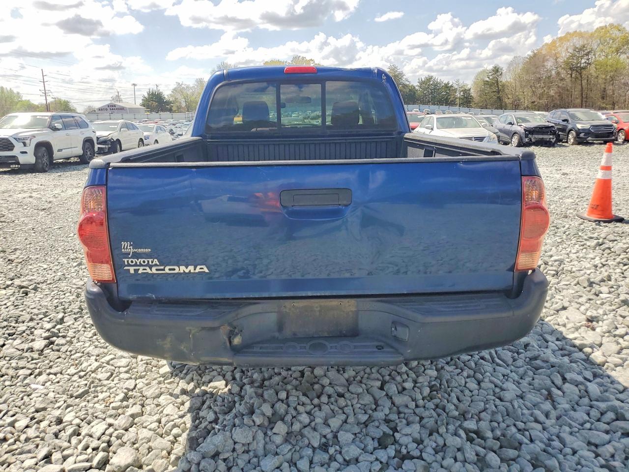 2008 TOYOTA TACOMA BASE photo 16