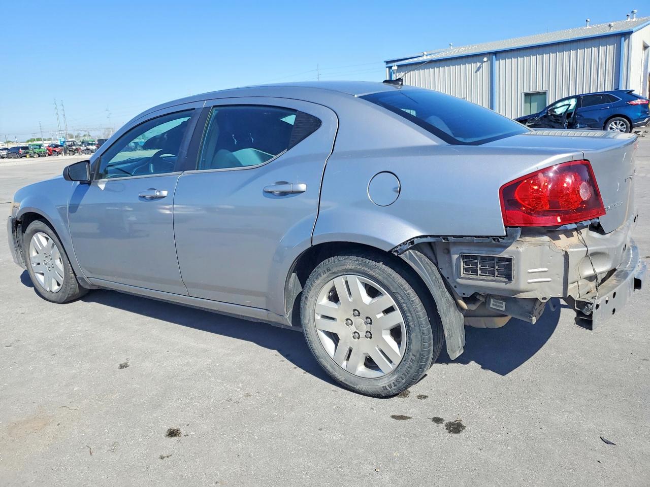 2013 DODGE AVENGER SE photo 3