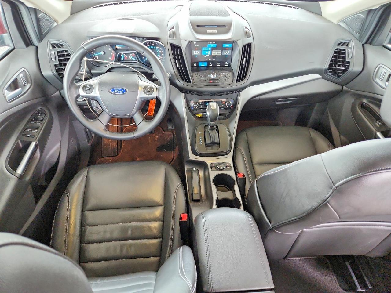 2016 FORD ESCAPE SE photo 15