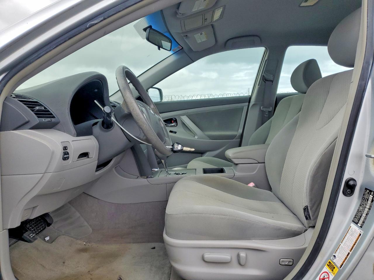 2007 TOYOTA CAMRY CE photo 13