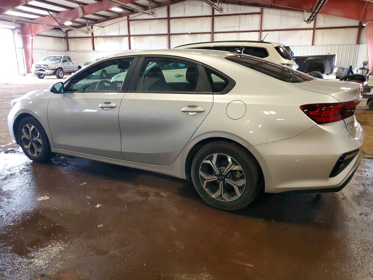 2021 KIA FORTE LXS photo 3