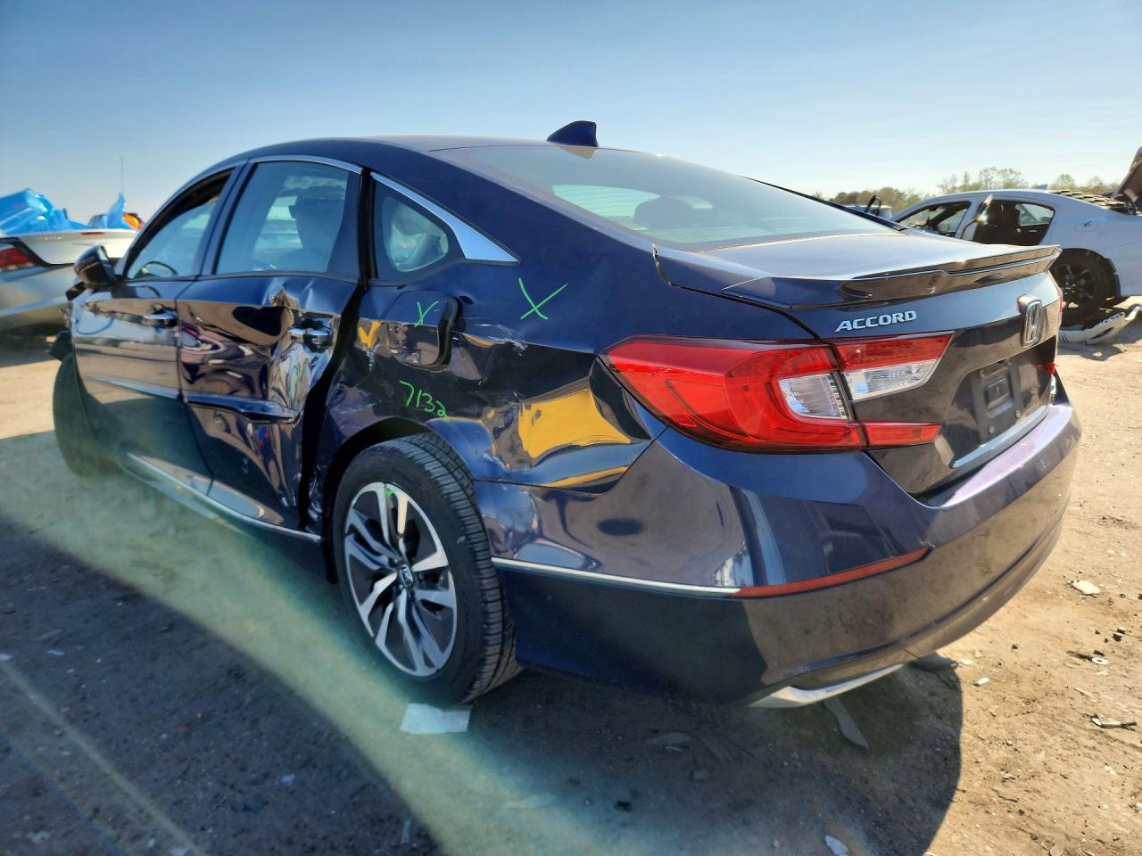 2018 HONDA ACCORD TOURING HYBRID photo 3