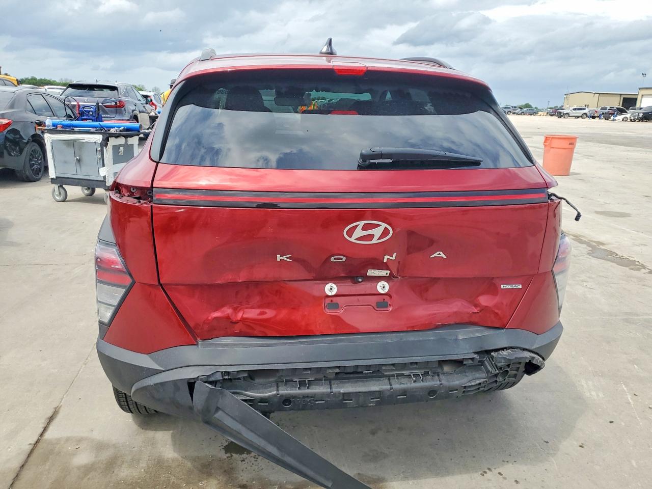 2025 HYUNDAI KONA SEL photo 16