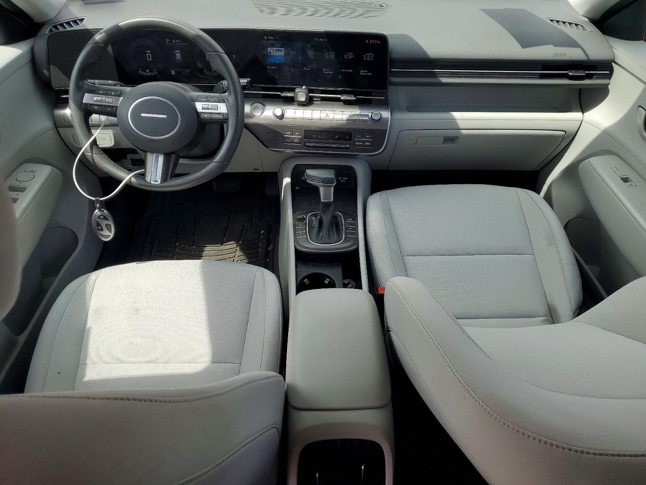 2025 HYUNDAI KONA SEL photo 22