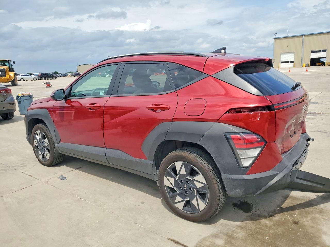 2025 HYUNDAI KONA SEL photo 4