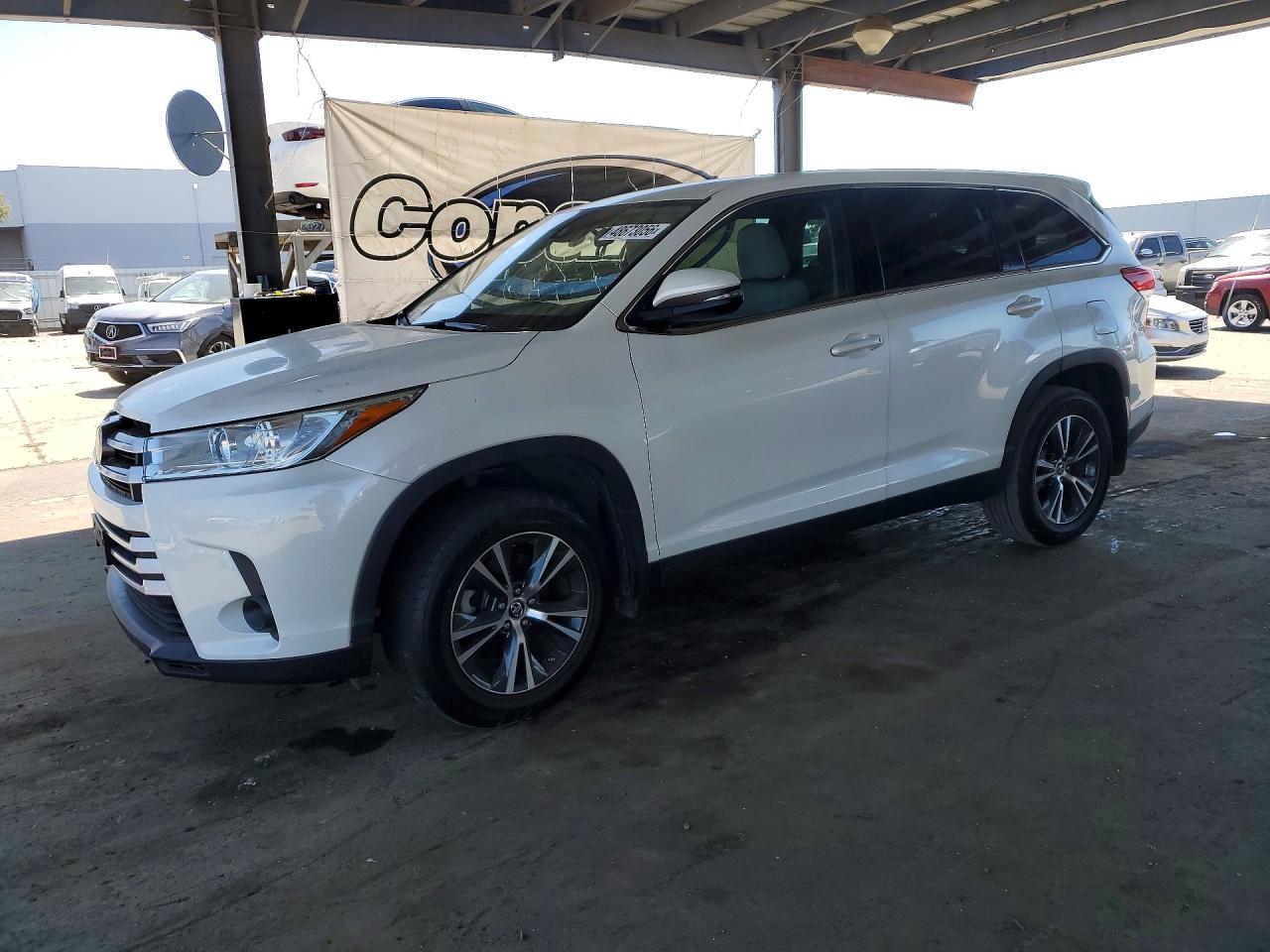 2019 TOYOTA HIGHLANDER