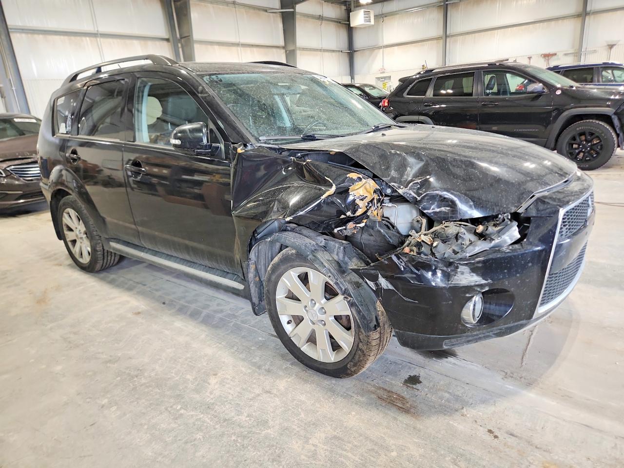 2010 MITSUBISHI OUTLANDER SE photo 4