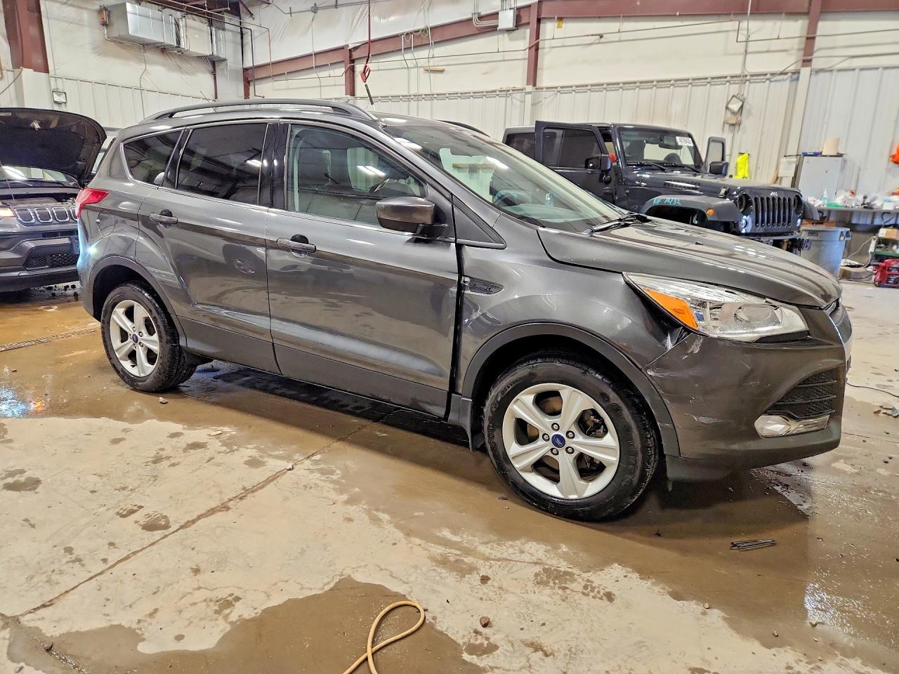 2016 FORD ESCAPE SE photo 7