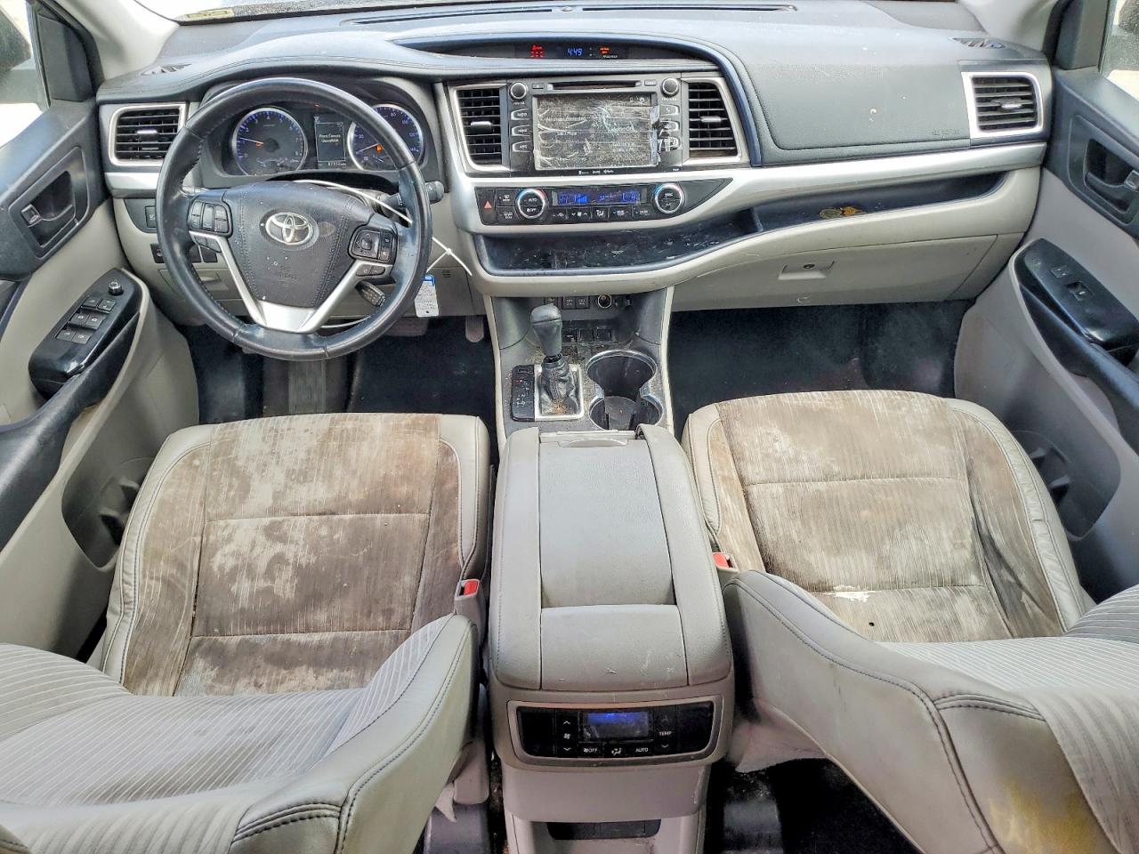 2018 TOYOTA HIGHLANDER LE PLUS photo 22