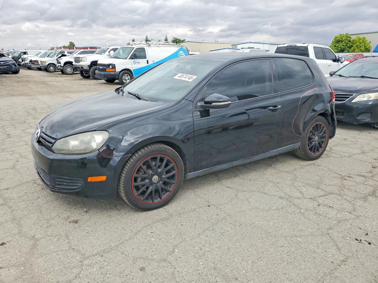 2011 VOLKSWAGEN GOLF