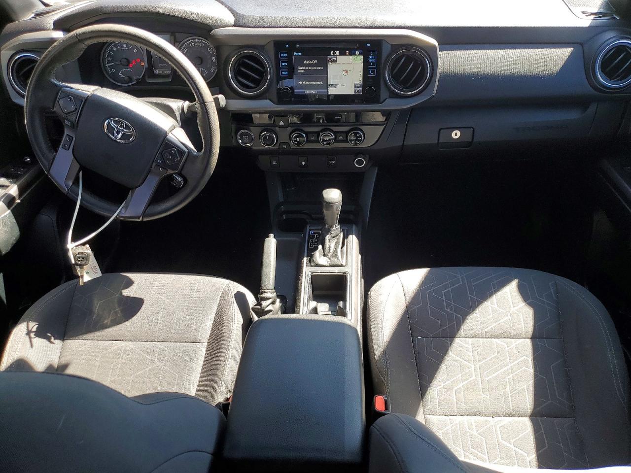 2017 TOYOTA TACOMA TRD OFF-ROAD photo 15