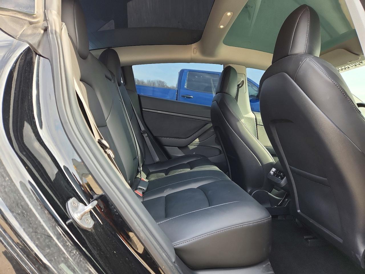 2022 TESLA MODEL 3 photo 10