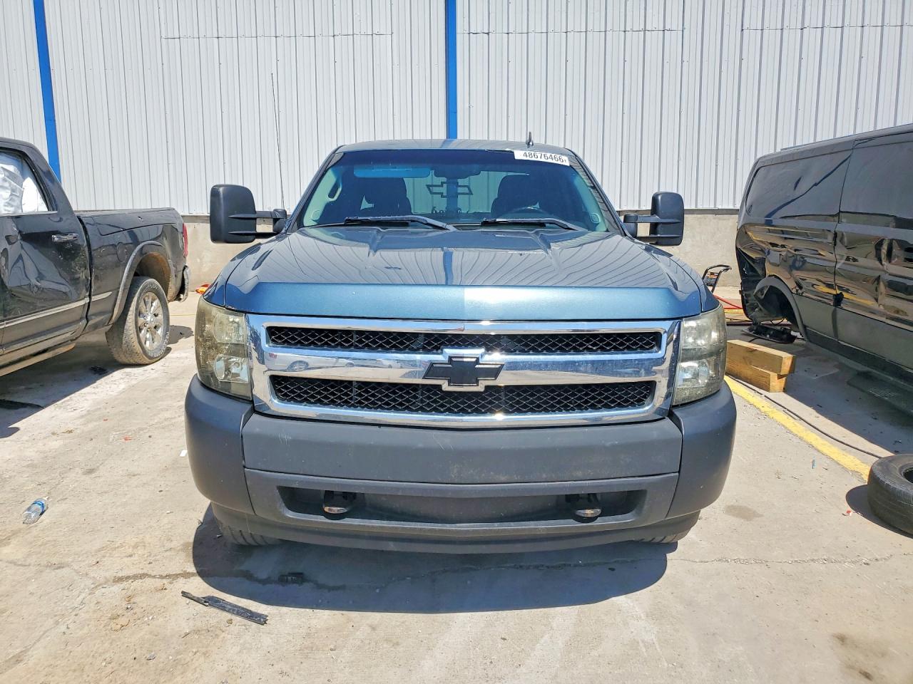 2009 CHEVROLET SILVERADO K1500 LT photo 5