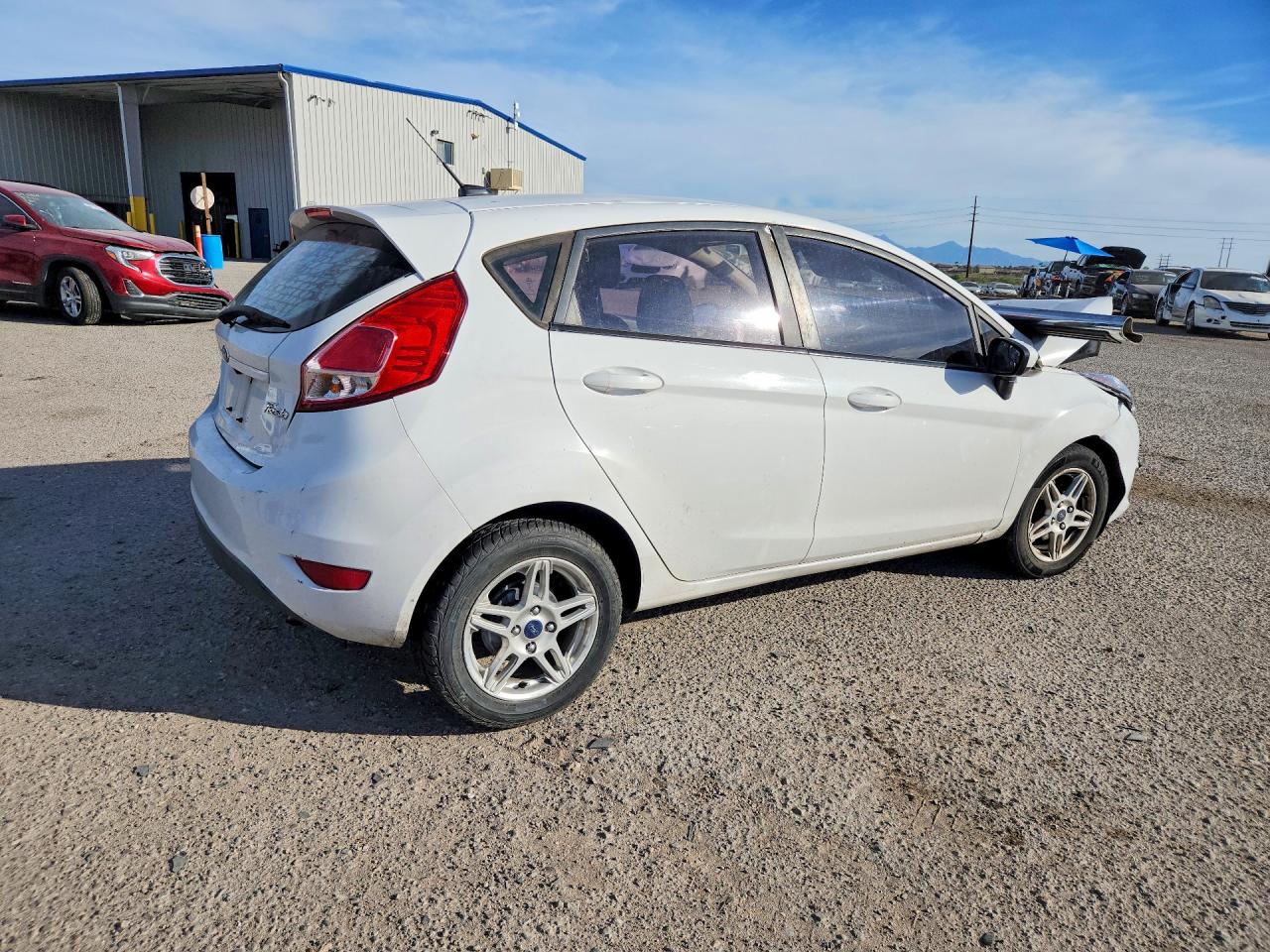 2018 FORD FIESTA SE photo 5
