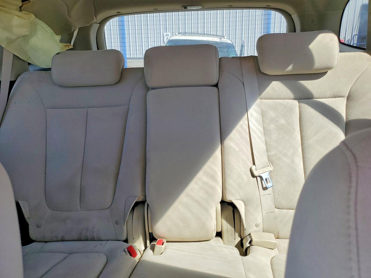 2009 HYUNDAI SANTA FE SE photo 19