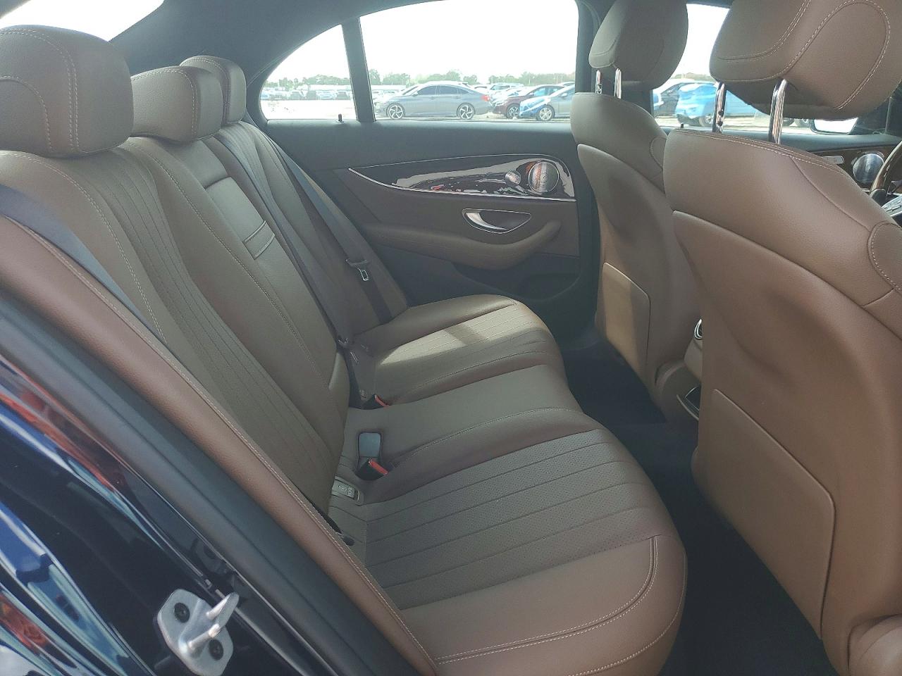 2020 MERCEDES-BENZ E 350 photo 19