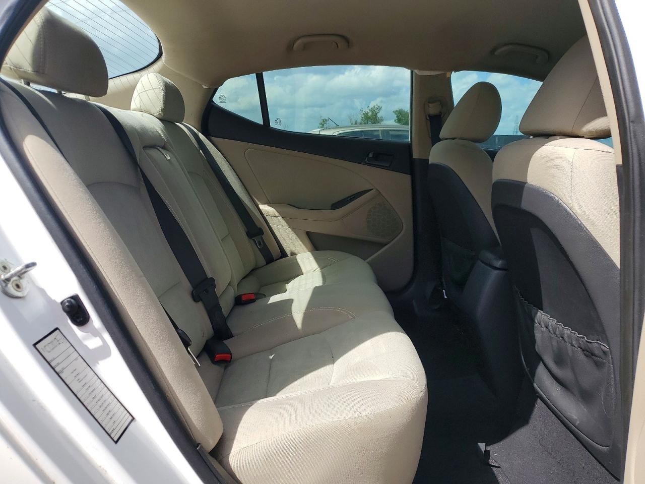 2015 KIA OPTIMA LX photo 28