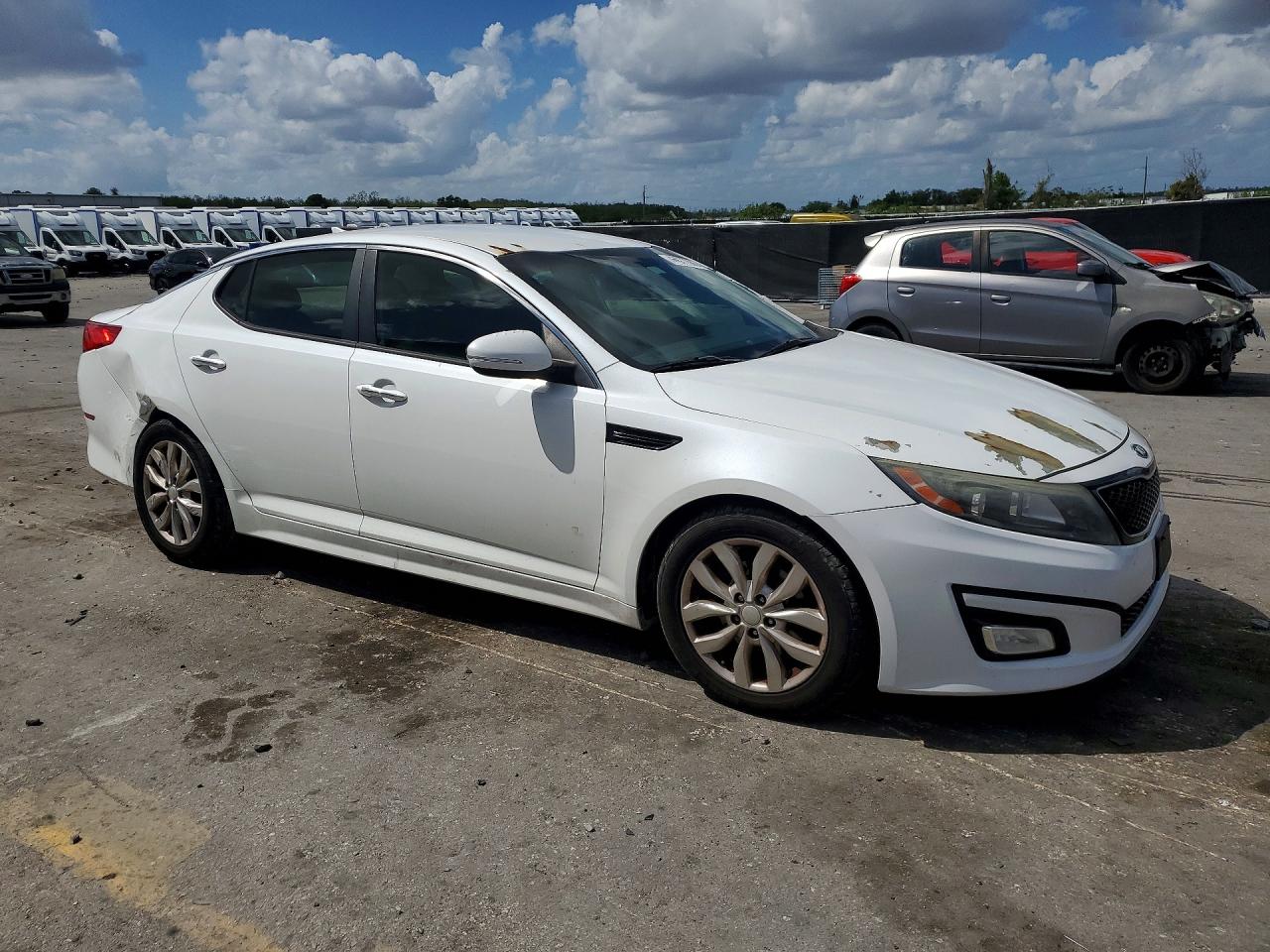 2015 KIA OPTIMA LX photo 10