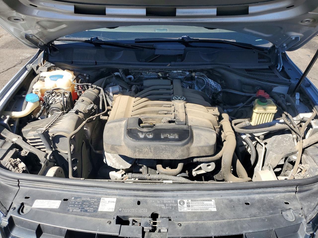 2011 VOLKSWAGEN TOUAREG V6 photo 23