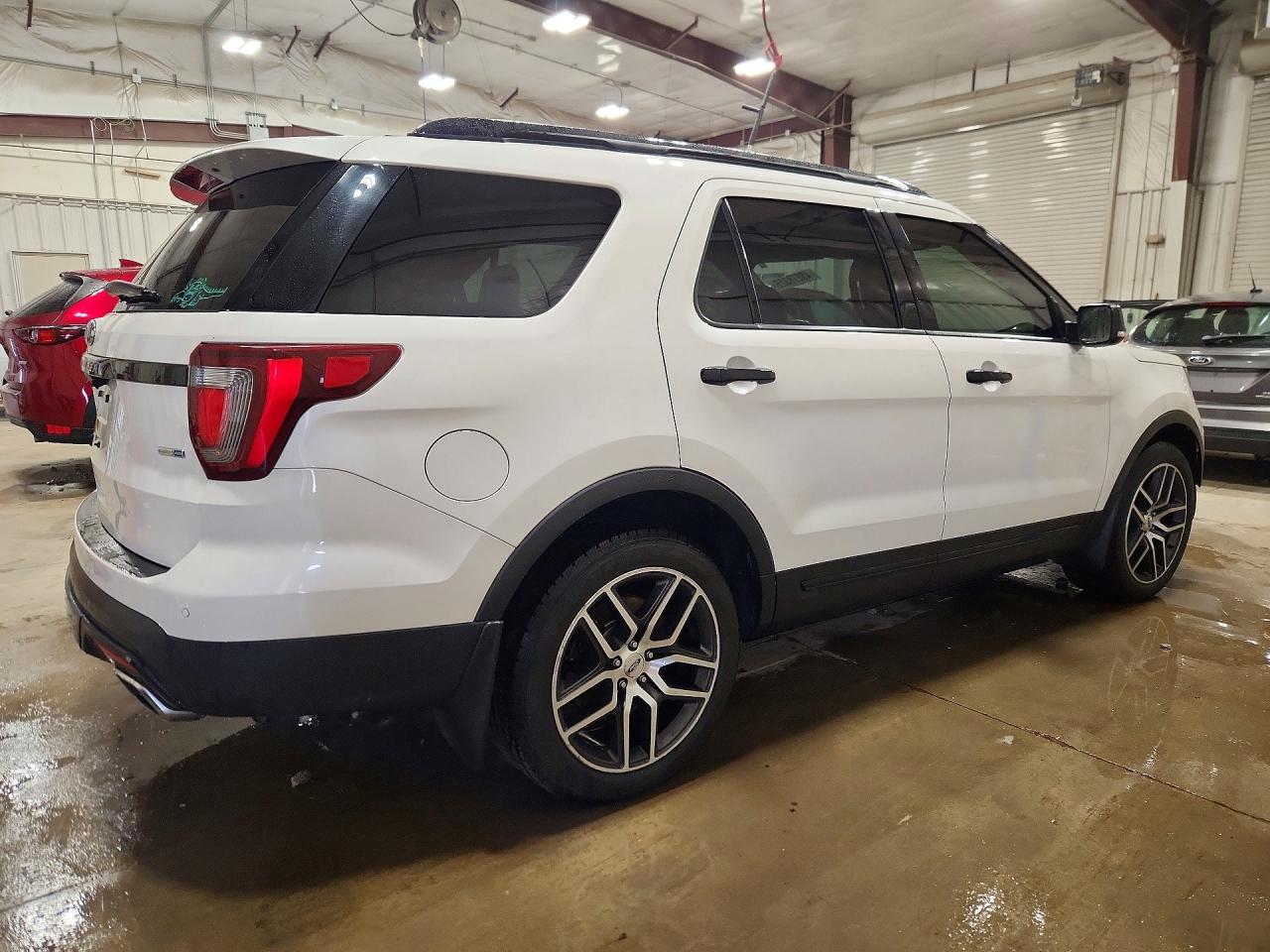 2016 FORD EXPLORER SPORT photo 3