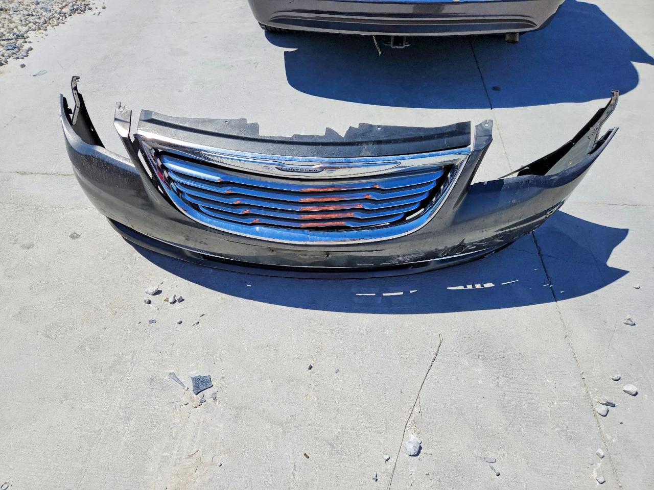 2015 CHRYSLER TOWN & COUNTRY TOURING photo 25