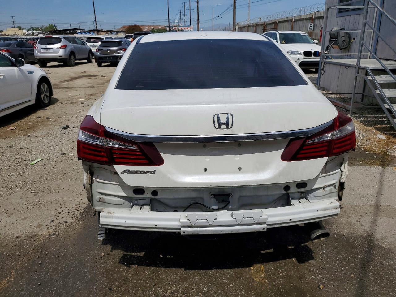2016 HONDA ACCORD EXL photo 6