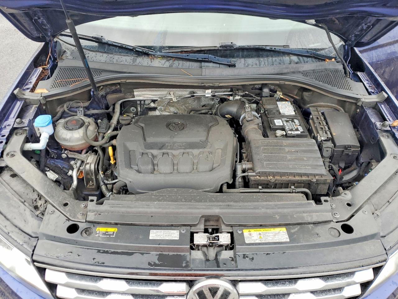 2021 VOLKSWAGEN TIGUAN SE photo 23