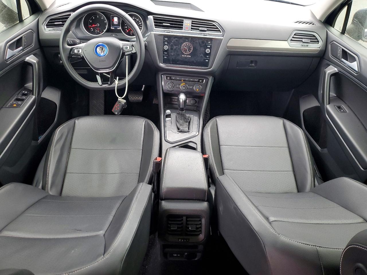 2021 VOLKSWAGEN TIGUAN SE photo 15