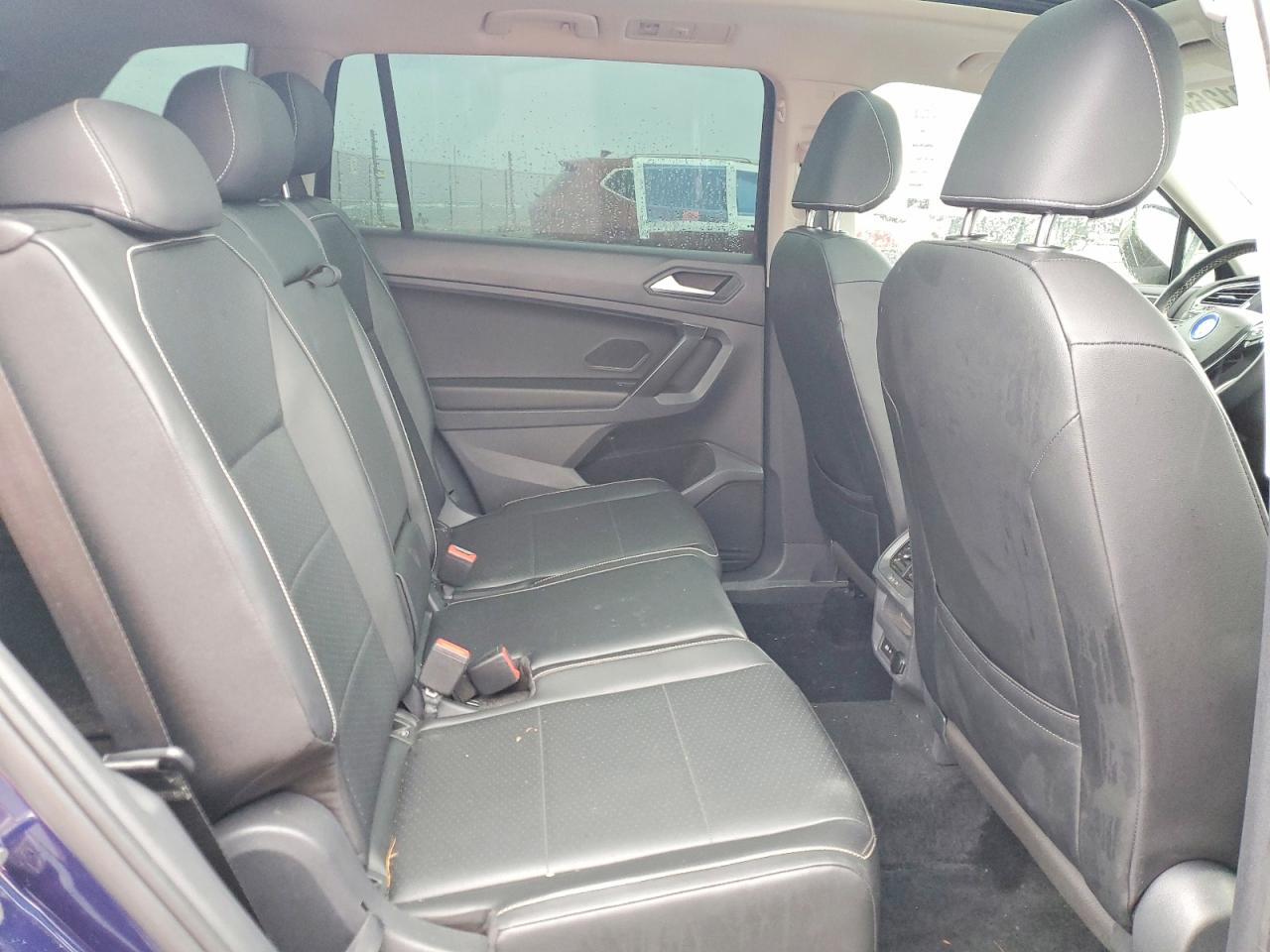 2021 VOLKSWAGEN TIGUAN SE photo 21