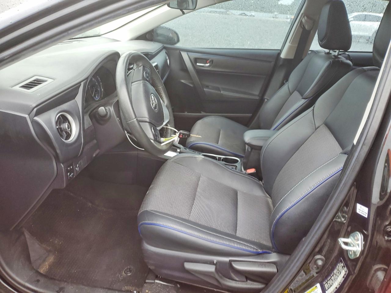 2019 TOYOTA COROLLA SE photo 13