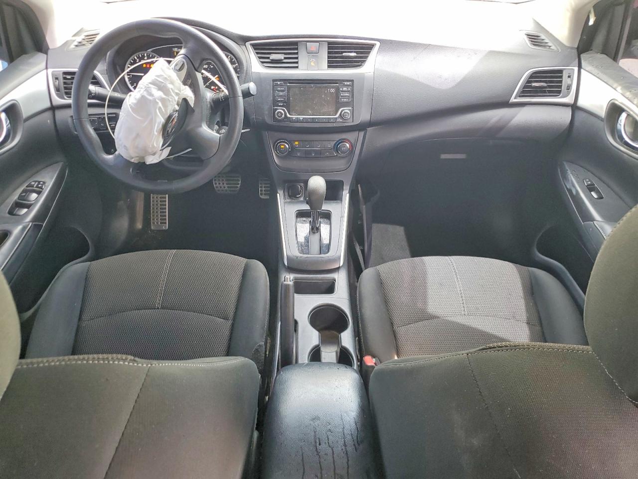 2018 NISSAN SENTRA S photo 22