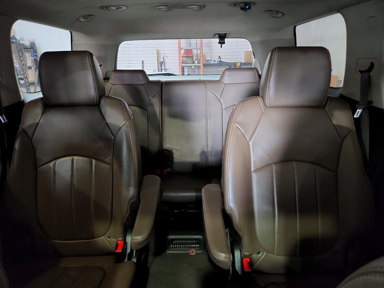 2015 GMC ACADIA SLT-2 photo 28
