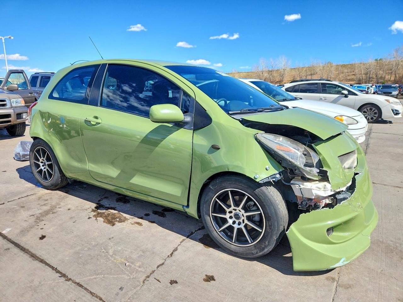 2010 TOYOTA YARIS BASE photo 10