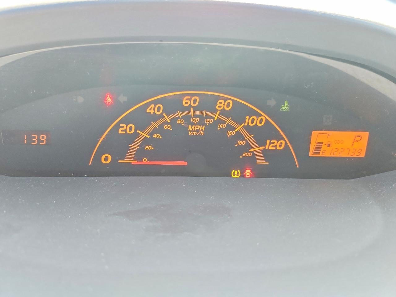 2010 TOYOTA YARIS BASE photo 25