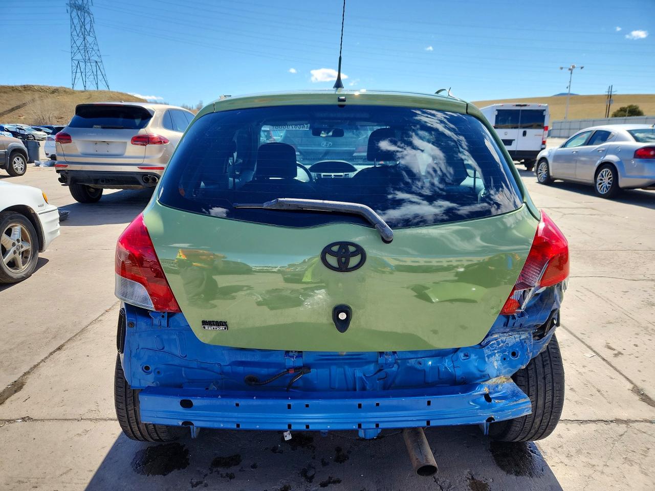 2010 TOYOTA YARIS BASE photo 16