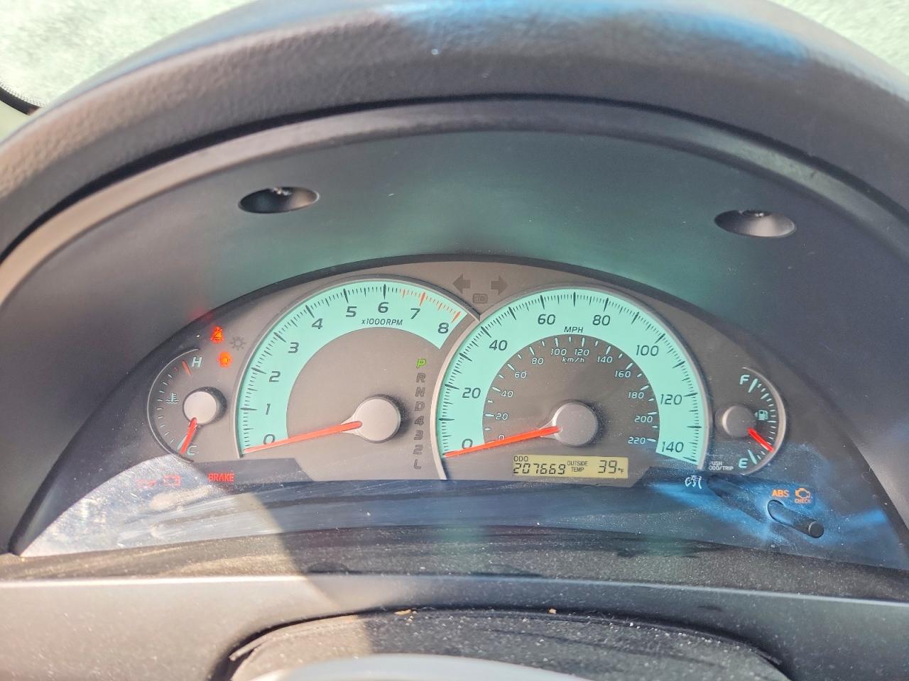 2009 TOYOTA CAMRY SE photo 9