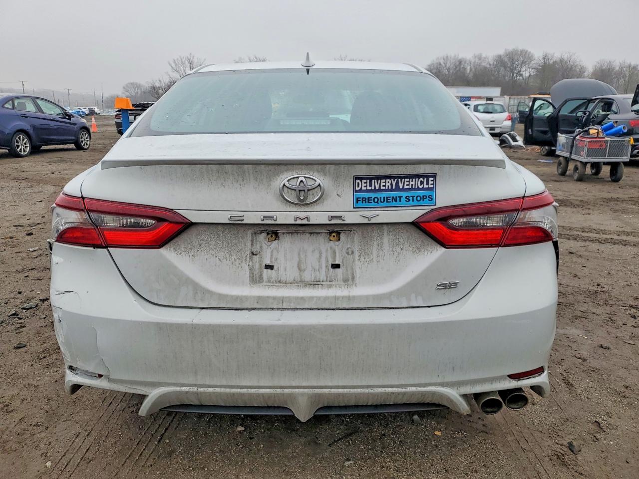 2023 TOYOTA CAMRY SE photo 16