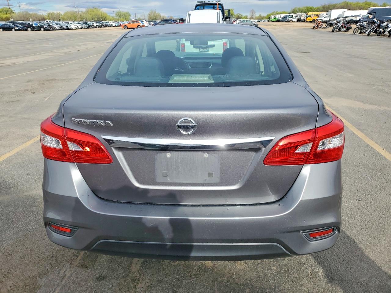 2016 NISSAN SENTRA photo 6