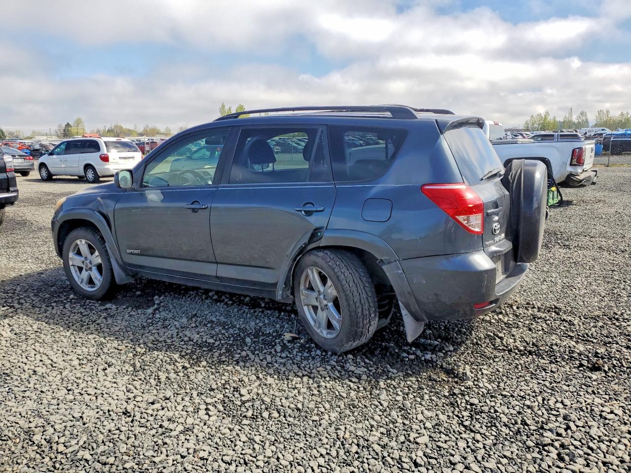2007 TOYOTA RAV4 SPORT photo 2