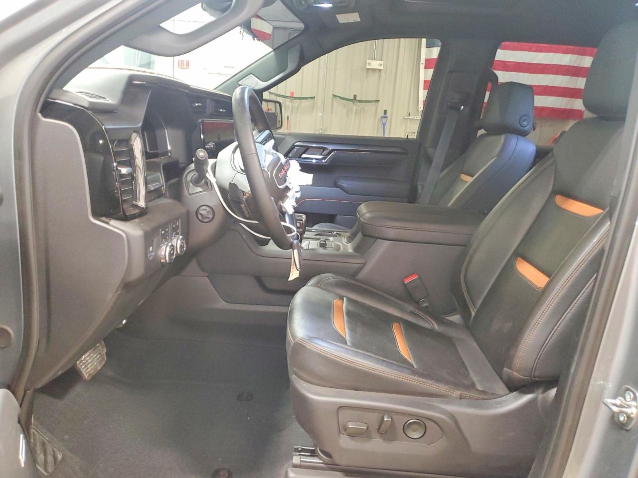 2025 GMC SIERRA photo 19