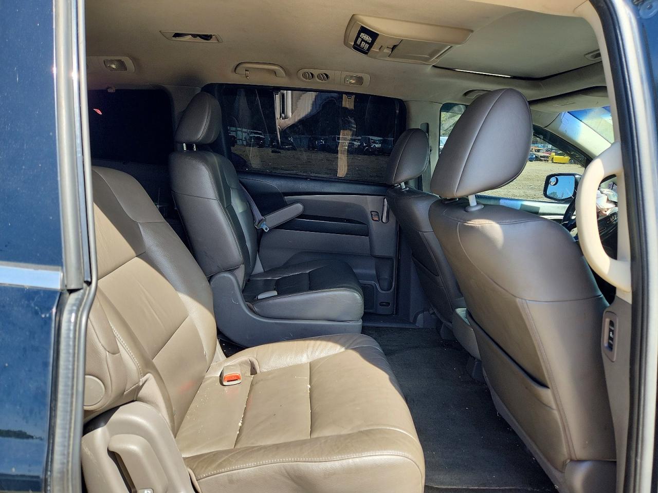 2012 HONDA ODYSSEY TOURING photo 31
